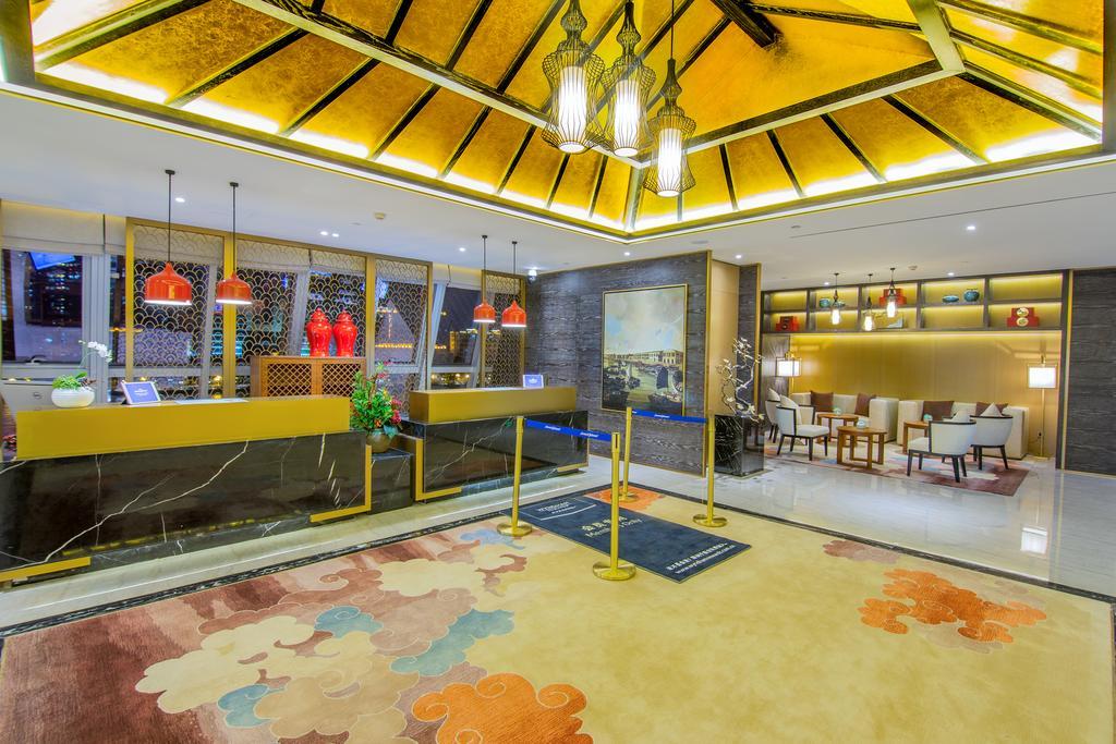 Howard Johnson Riverview Hotel Canton Extérieur photo